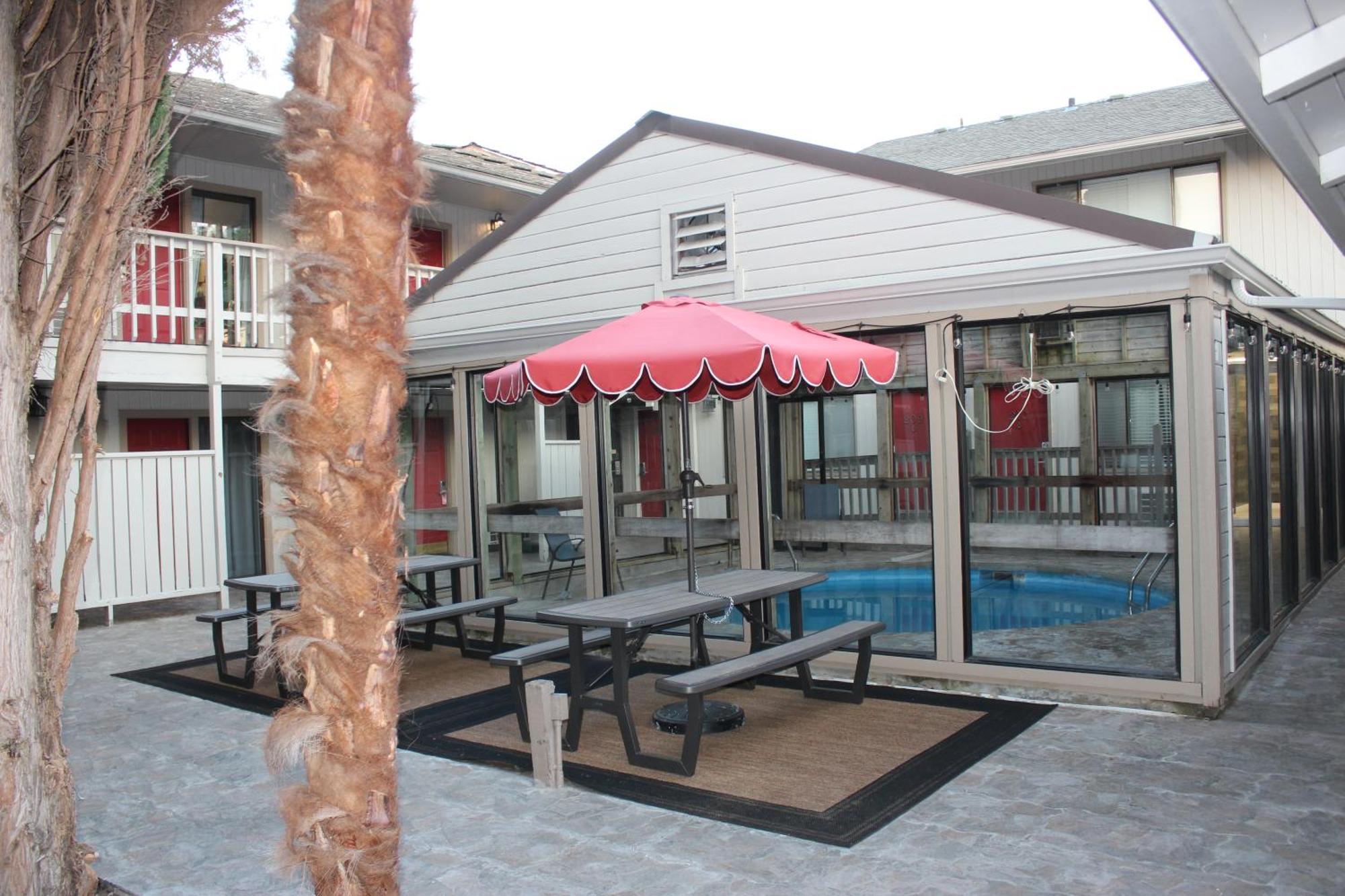 Cedarwood Inn Of Ashland Buitenkant foto
