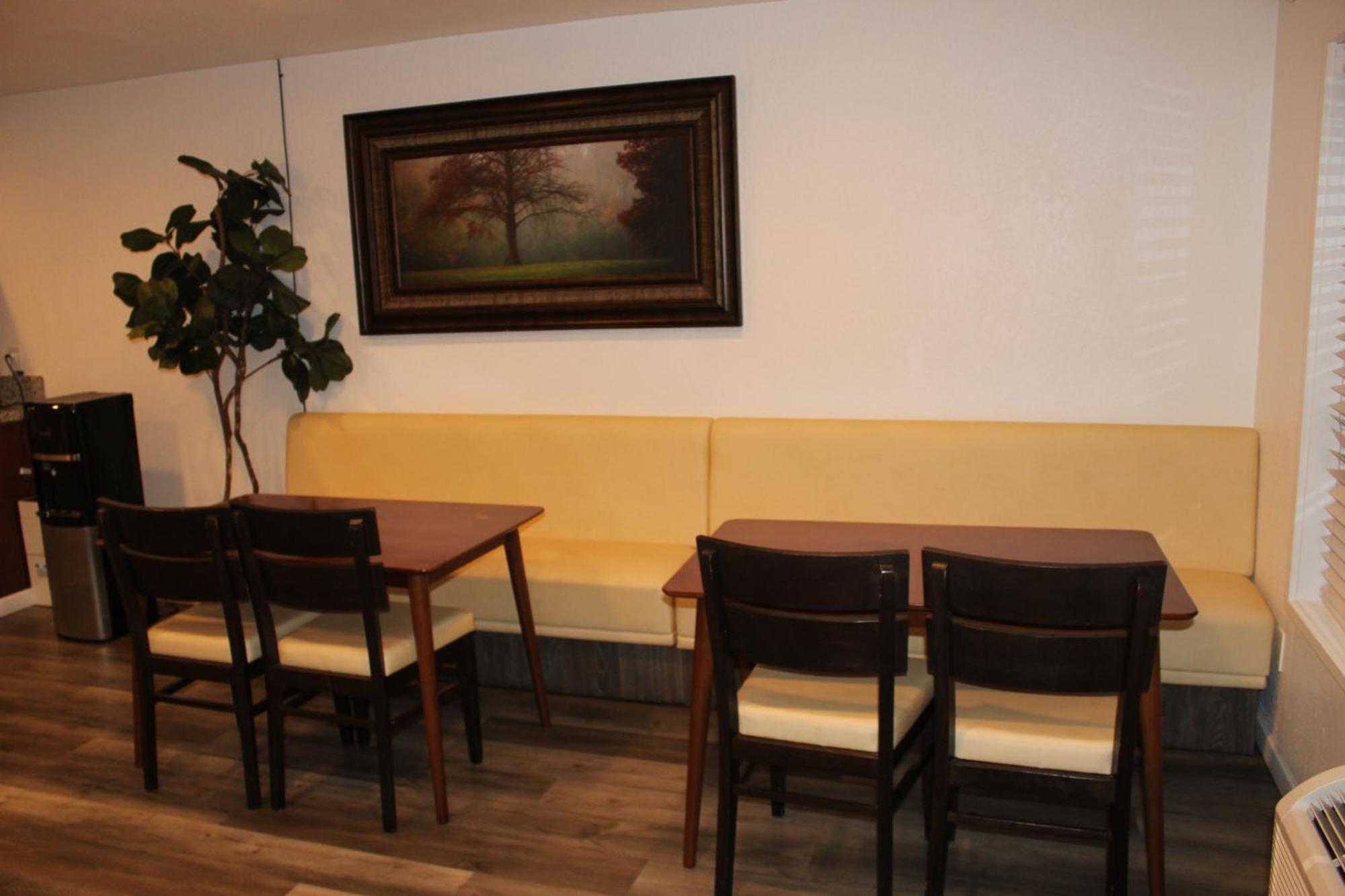 Cedarwood Inn Of Ashland Buitenkant foto