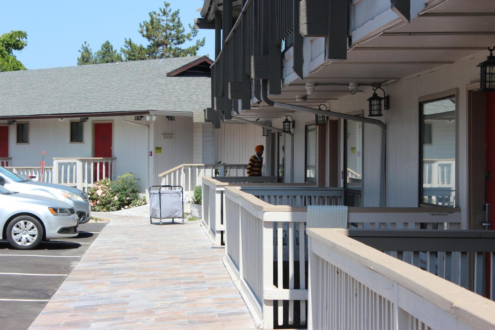 Cedarwood Inn Of Ashland Buitenkant foto